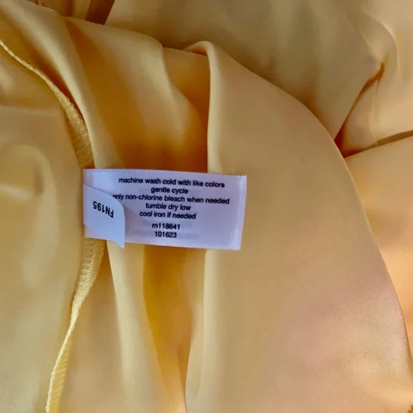 TOP SLEEVELESS SIZE 18/20W   NWT - Picture 7 of 7